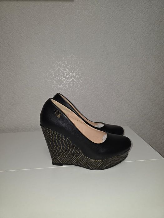 Туфли_продам. Продам