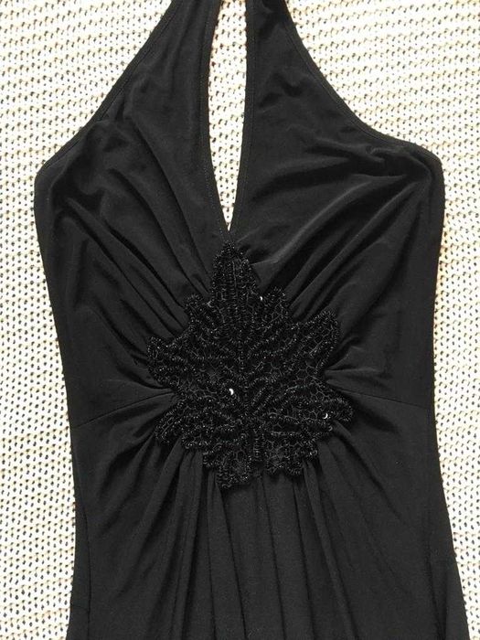 Шикарное вечернее черное платье