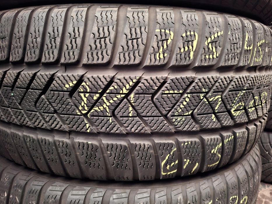 4 anvelope 275/45 R20 Pirelli runflat dot2024