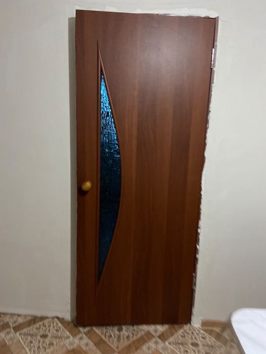 Осындай 3 есік бар