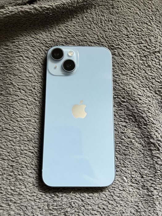 Iphone 14  blue