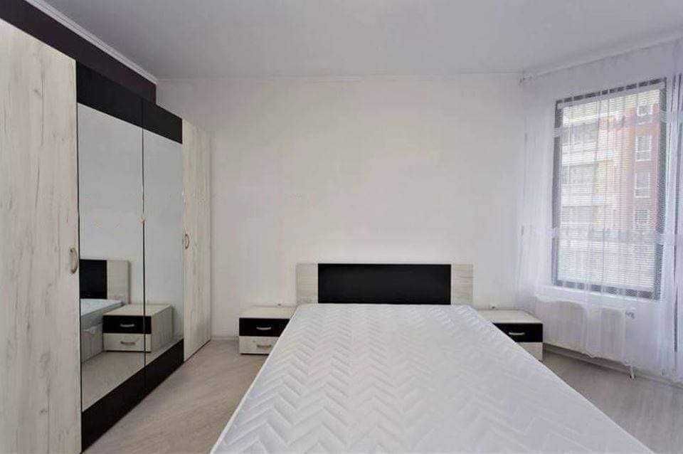 Продава се Двустаен апартамент в София, Лозенец - 76 кв.м за 1737 €/кв.м - Снимка #2