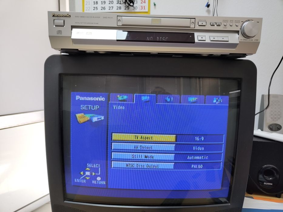 CD, DVD player Panasonic RV31 DAC audio de 96kHz/24 biți Bass Plus