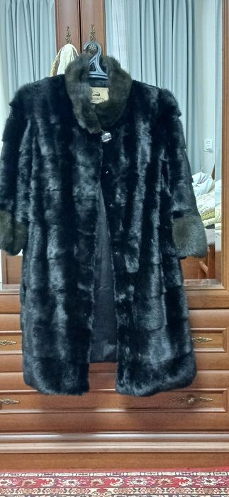 Продам норковую шубу
