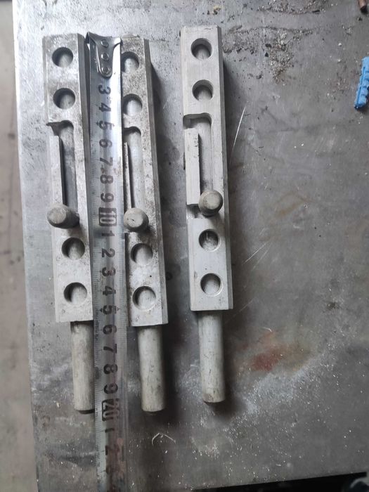 Засов шпингалет накладной