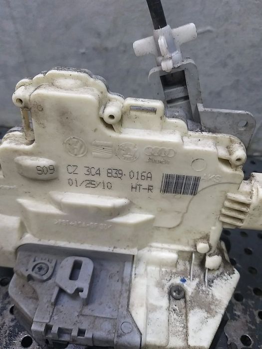 Broasca usa dreapta spate vw passat b6 3c berlina 3c4839016a