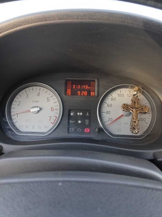 Dacia sandero 1 2