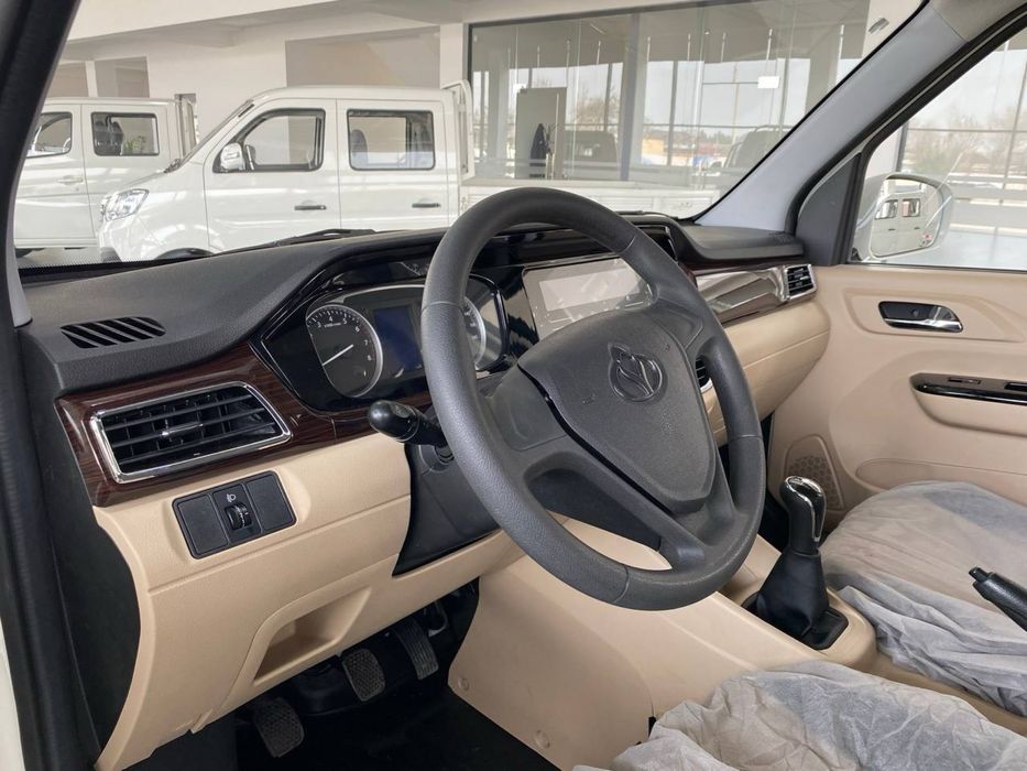 Changan KYC miniven 9 -мест