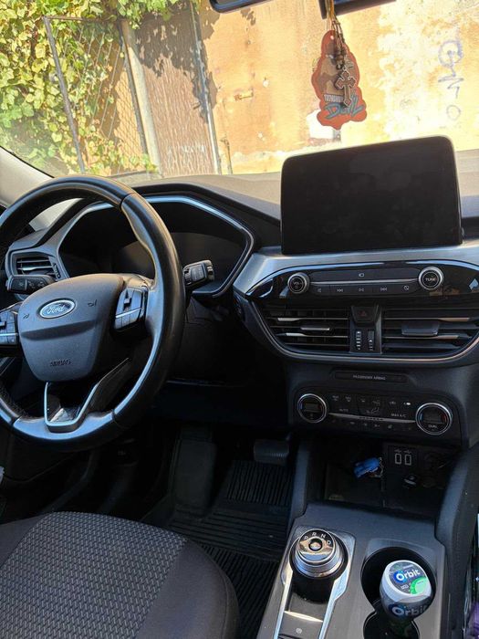 FORD Kuga 2022 — imagine 5