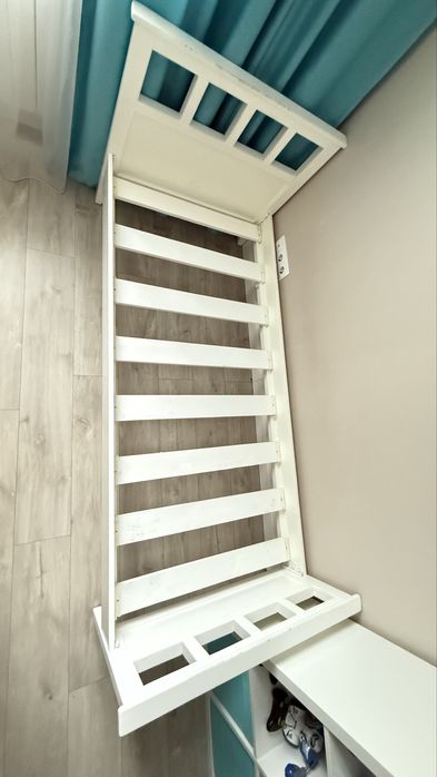 Продам детские кровати 2 шт.