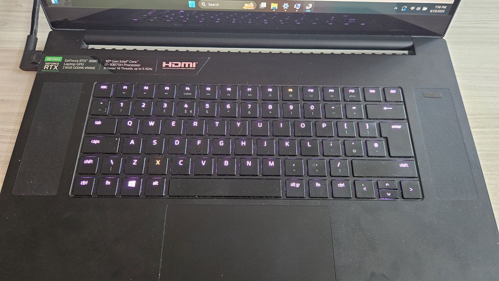 Razer Blade 17 Pro 2021 RTX 3080 16gb 4k 120hz