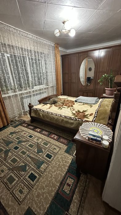 Прода мчастный дом, в центре города