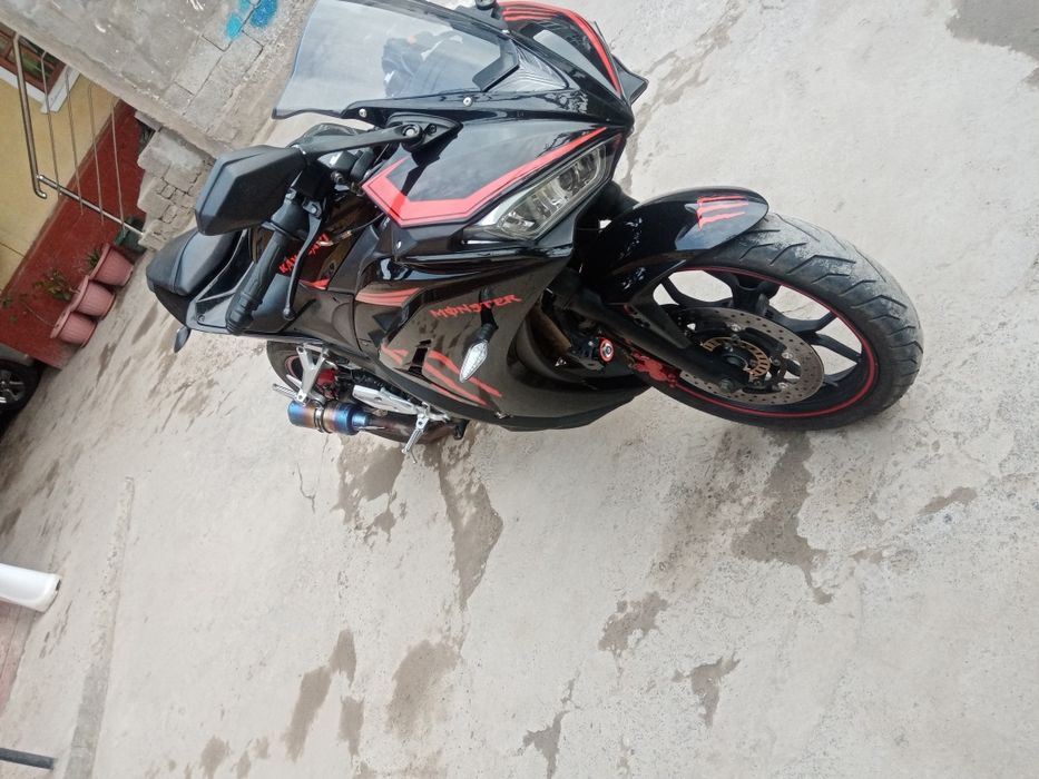 Кавасаки монстр сотилади