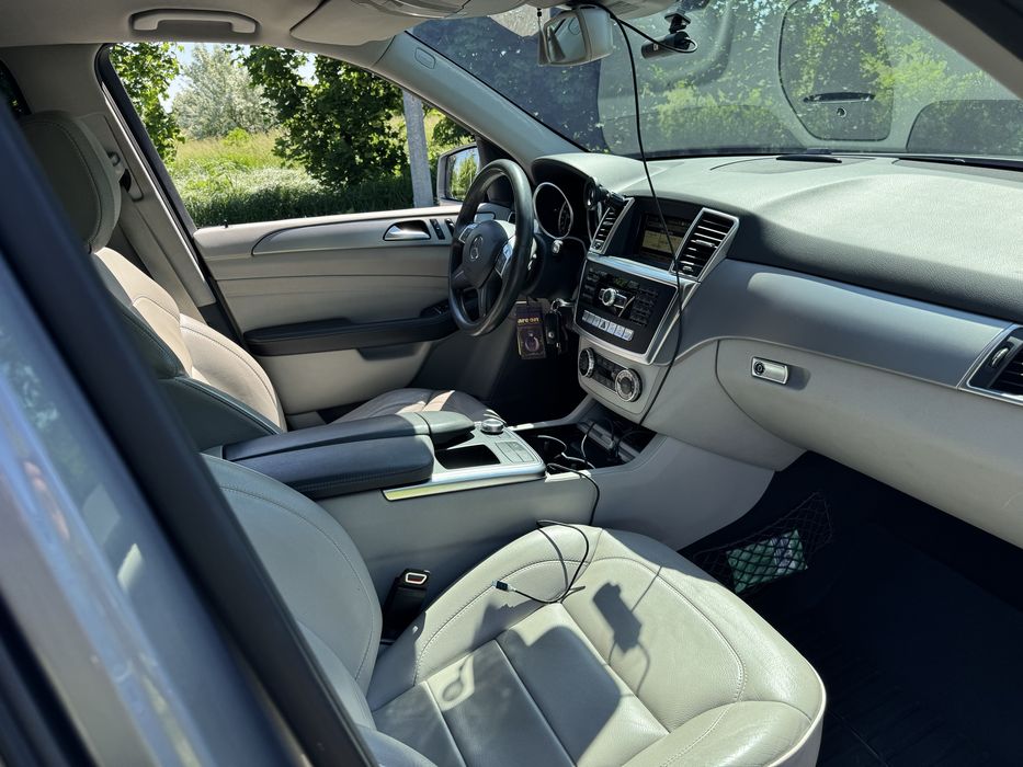 MERCEDES-BENZ ML-Class 2012 — imagine 5