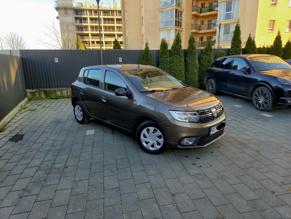Dacia sandero  15.000 km noua 2019 benzina