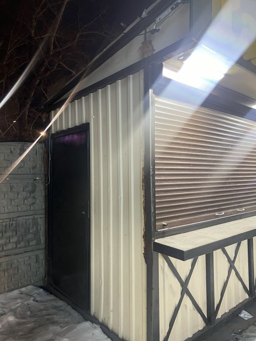 Продам киоск 2,5х3 срочно