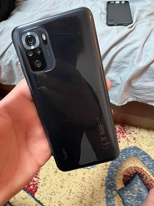 Продам редми нот 10s