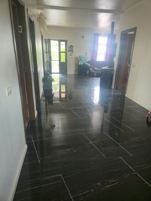Vand casa in sat .Razvani / oras Lehliu Gara