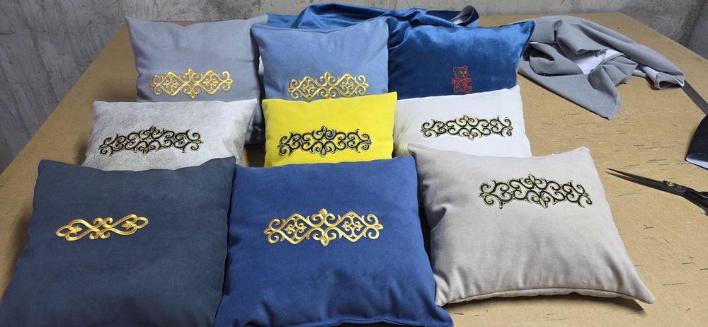 Той бастарға  арналған жастық тар