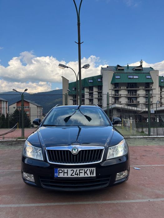 Skoda Octavia Masina este intr o stare ok, functioneaza perfect, accept orice test