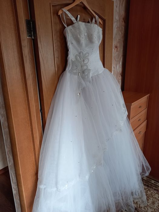 Свадебное платье!!! Продам
