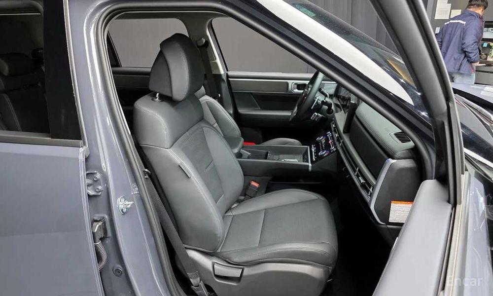 Hyundai Santa Fe 2025