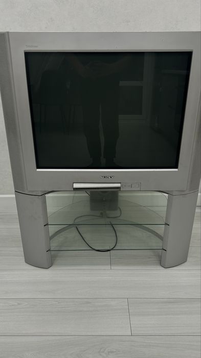 Продам телевизор недорого