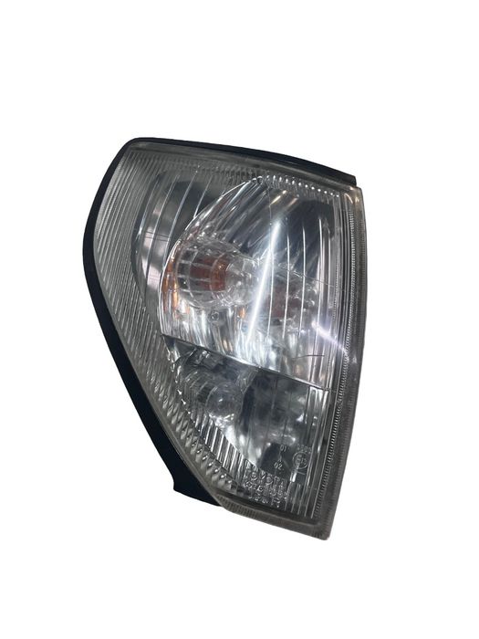 Lampa De Semnalizare Dreapta Fata Toyota Land Cruiser 90 _J9_ 1995 ->