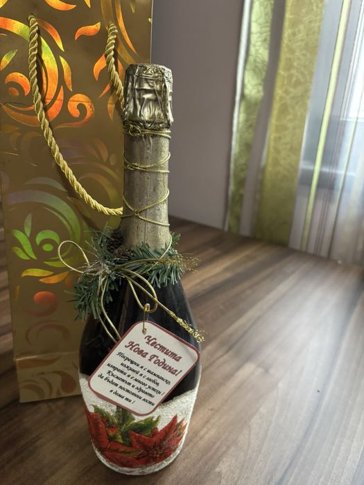 Бутилка с декорация