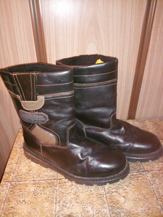 Топли зимни боти