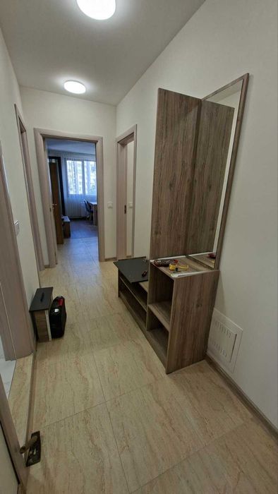 Дава се под наем Тристаен апартамент в София, Център - 100 кв.м за 850 € - Снимка #2