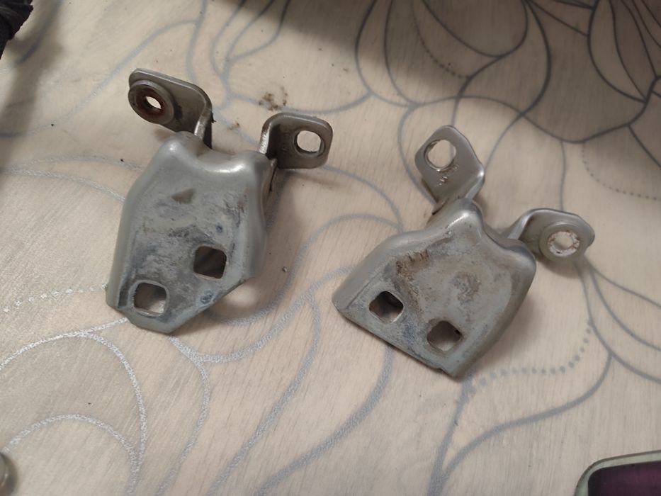 Продам запчасти  Додж стратус