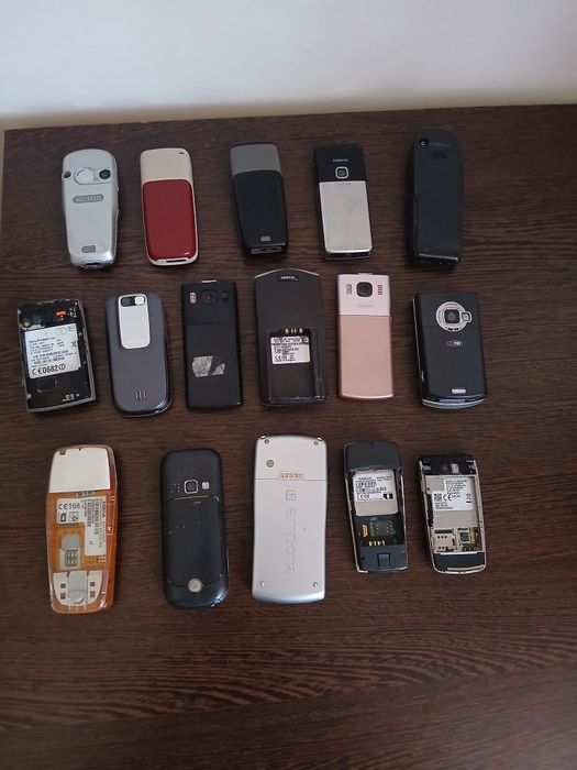 Lot 16 telefoane