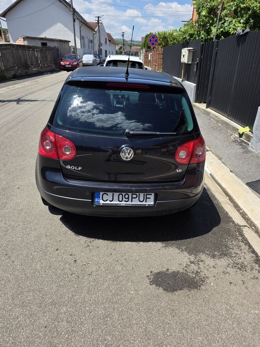 Golf 5 1.6 benzina