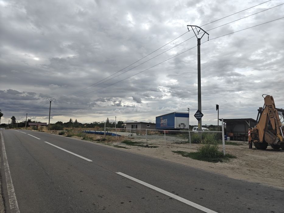 Teren extravilan de vanzare