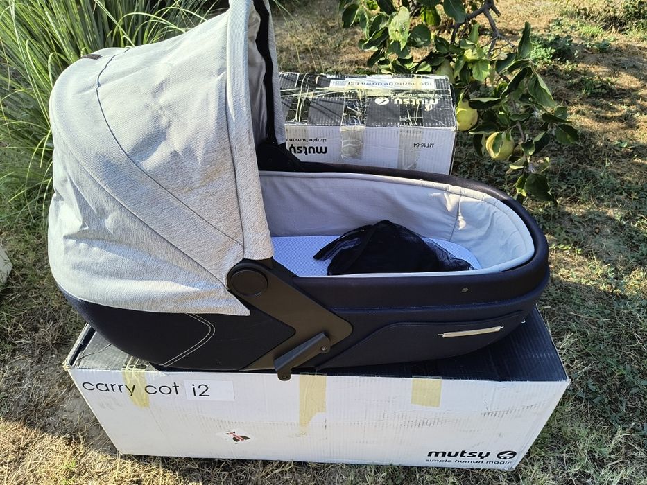 Бебешка количка Mutsy i2