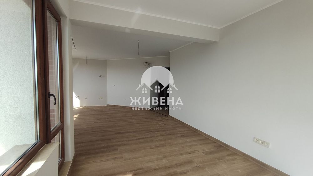 Продавам партерен 2-стаен апартамент, Виница, До ключ, гледка море