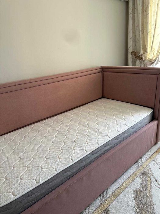 кровать одноместная