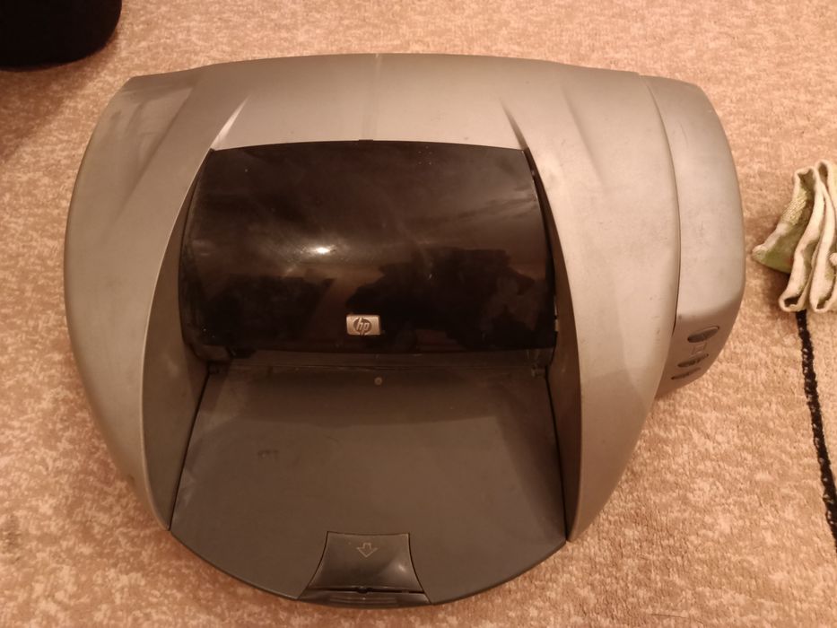 Принтер HP цветной