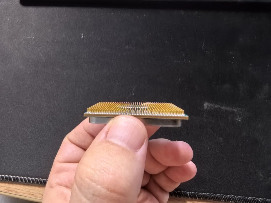 Продам срочно AMD Ryzen 5 3500x