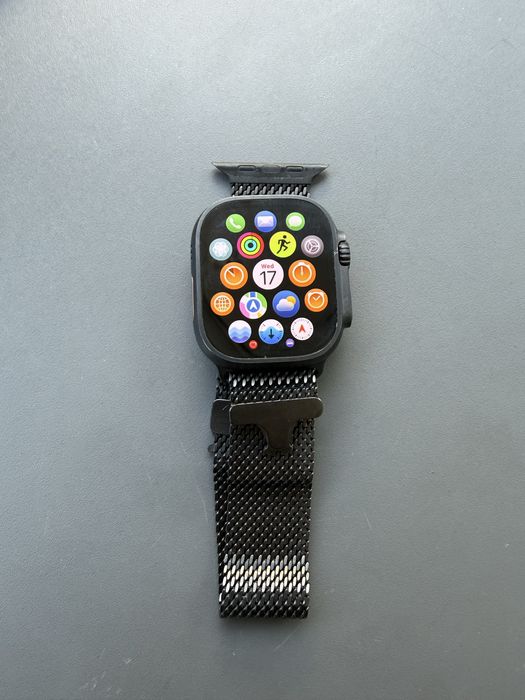 Apple Watch Ultra 2 Titanium 49mm