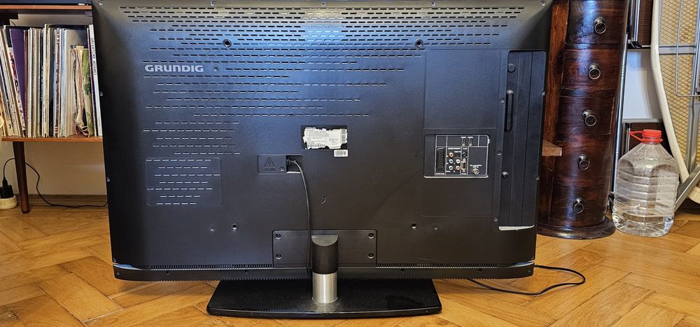 Televizor Grundig 100cm (40 inch)