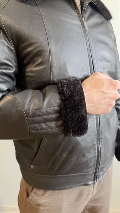 Кожаная куртка 46-48