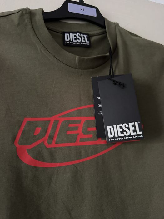 Tricou DIESEL Original pentru copii – Kaki cu logo roșu | 10 ani (156cm) | Nou cu etichetă