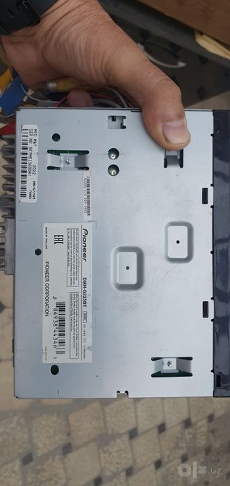 Продаётся Pioneer DMH-G225BT