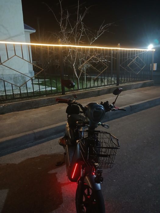 Электро скутер ск8