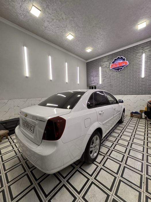 Chevrolet Lasetti 2013-Avtomat 1.6 Metan