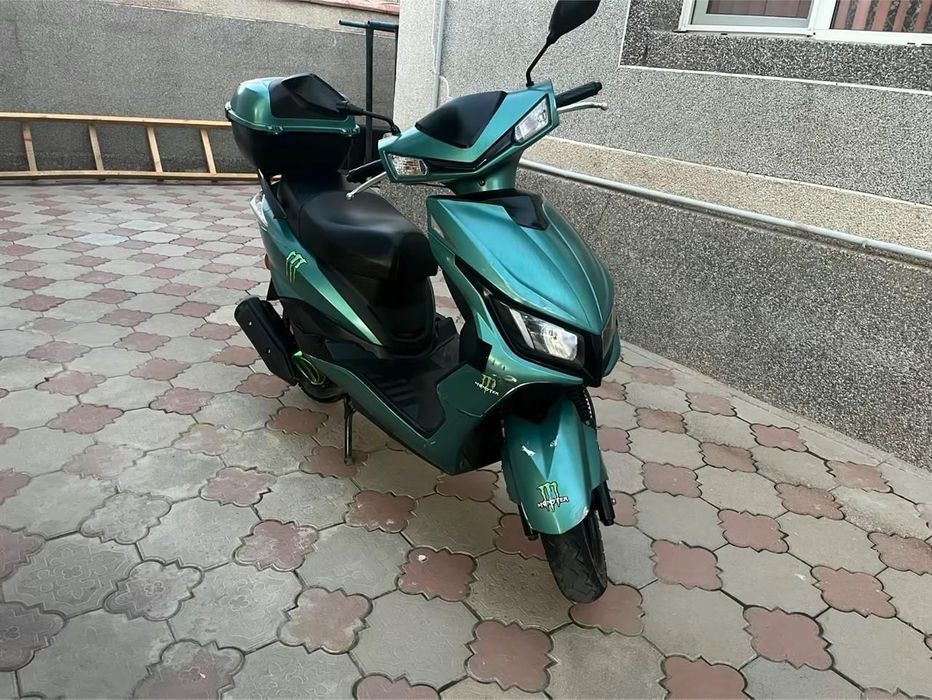 Продам мопед m8 x7