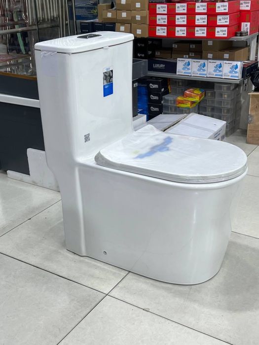 Унитаз литой  новый quyma unitaz yangi