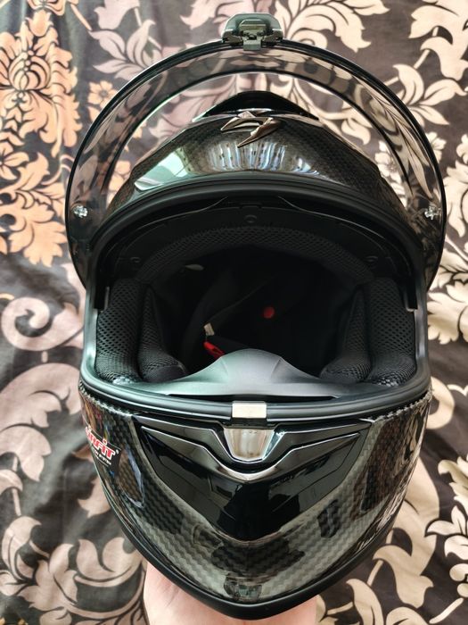 Каска за мотор Scorpion Exo-1400 Evo Carbon Air